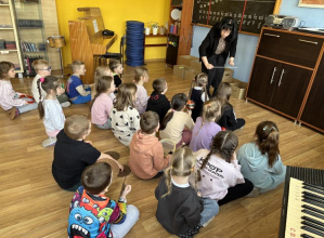 Wycieczka do Szkoły Mistrzów Kokoro